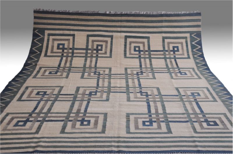 Art Deco design rug in size 9 ft. x 12 ft., 100 wool