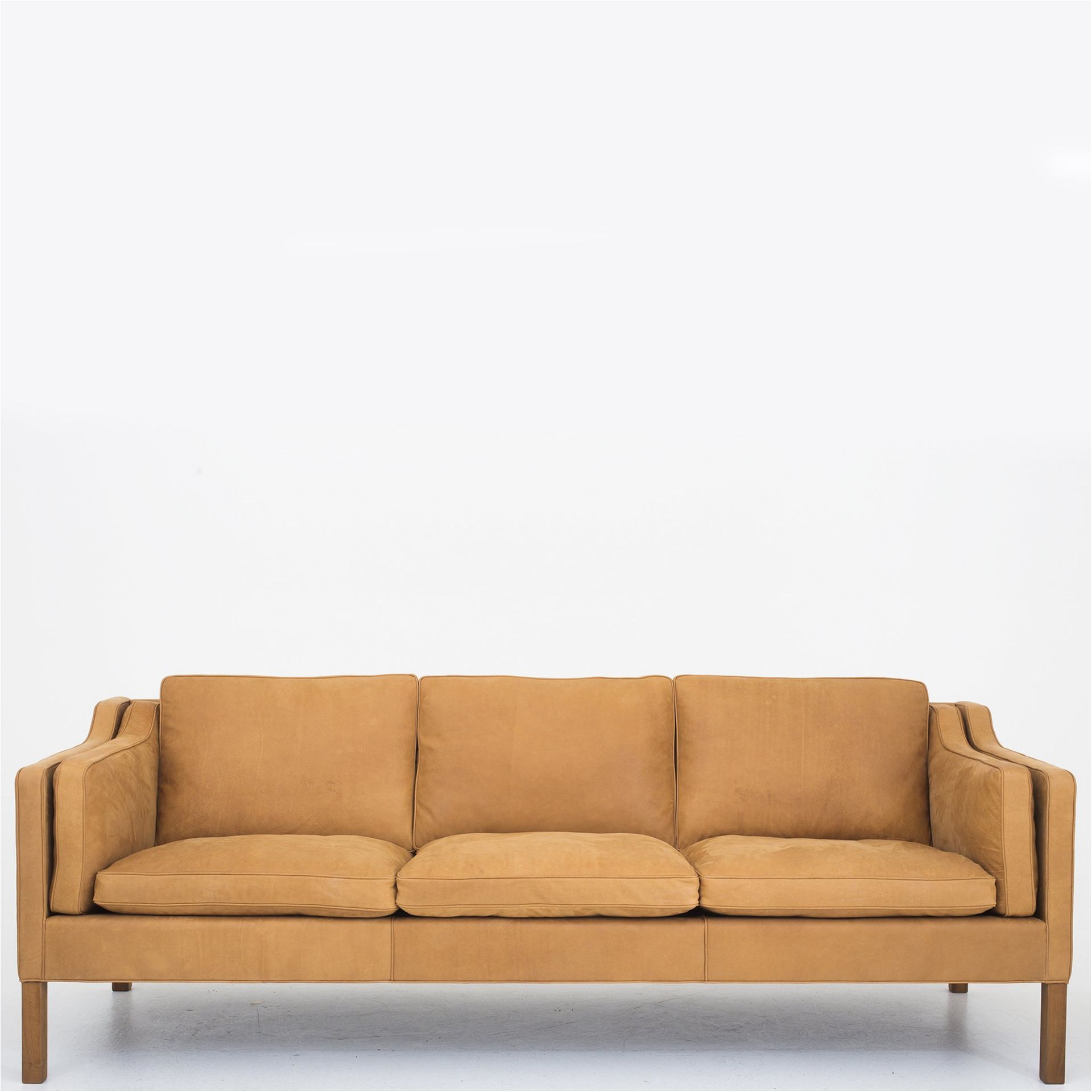 BM 2213 - Reupholstered sofa