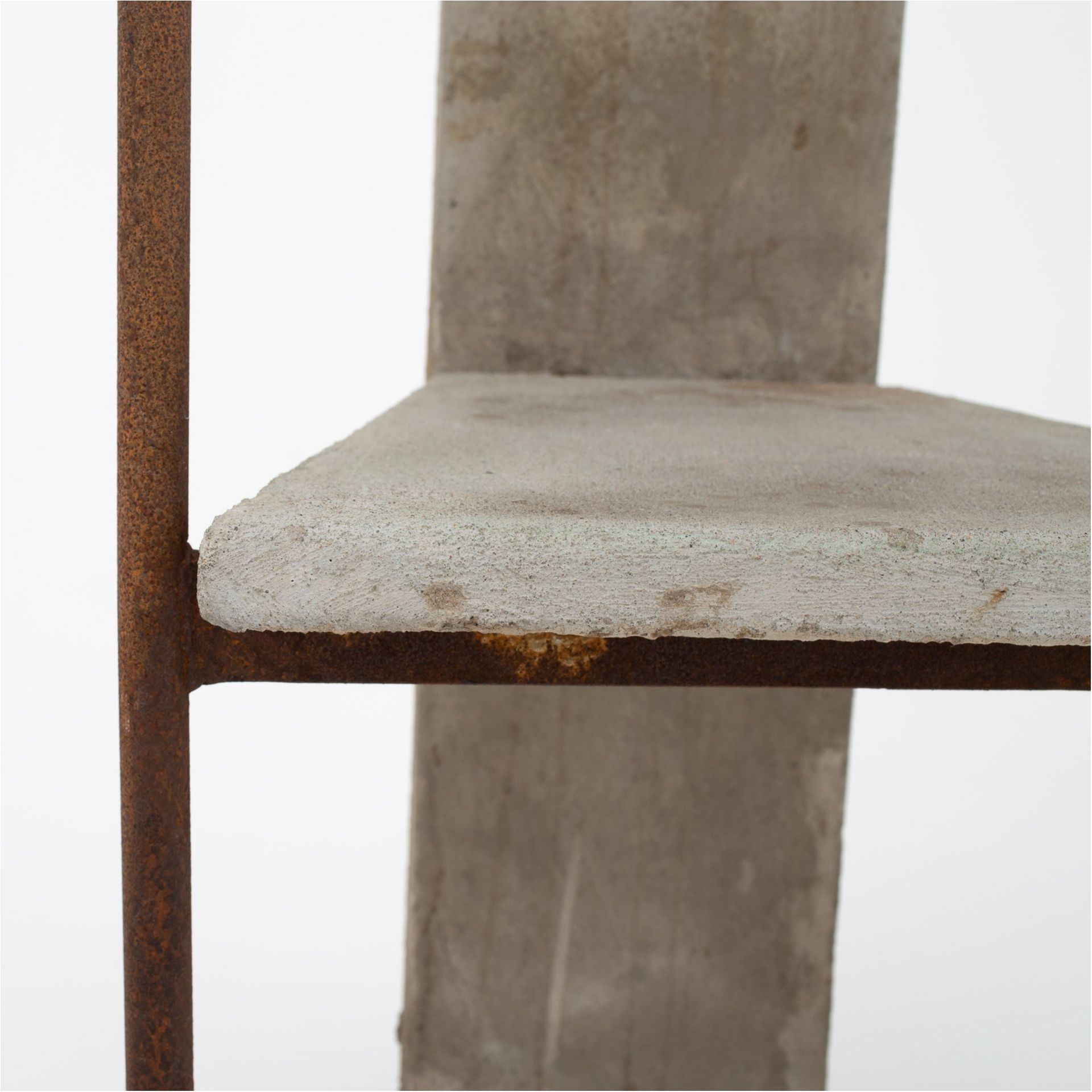 chair-concrete