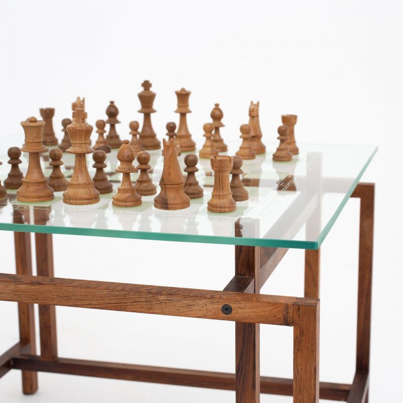 Chess coffee table in rosewood
