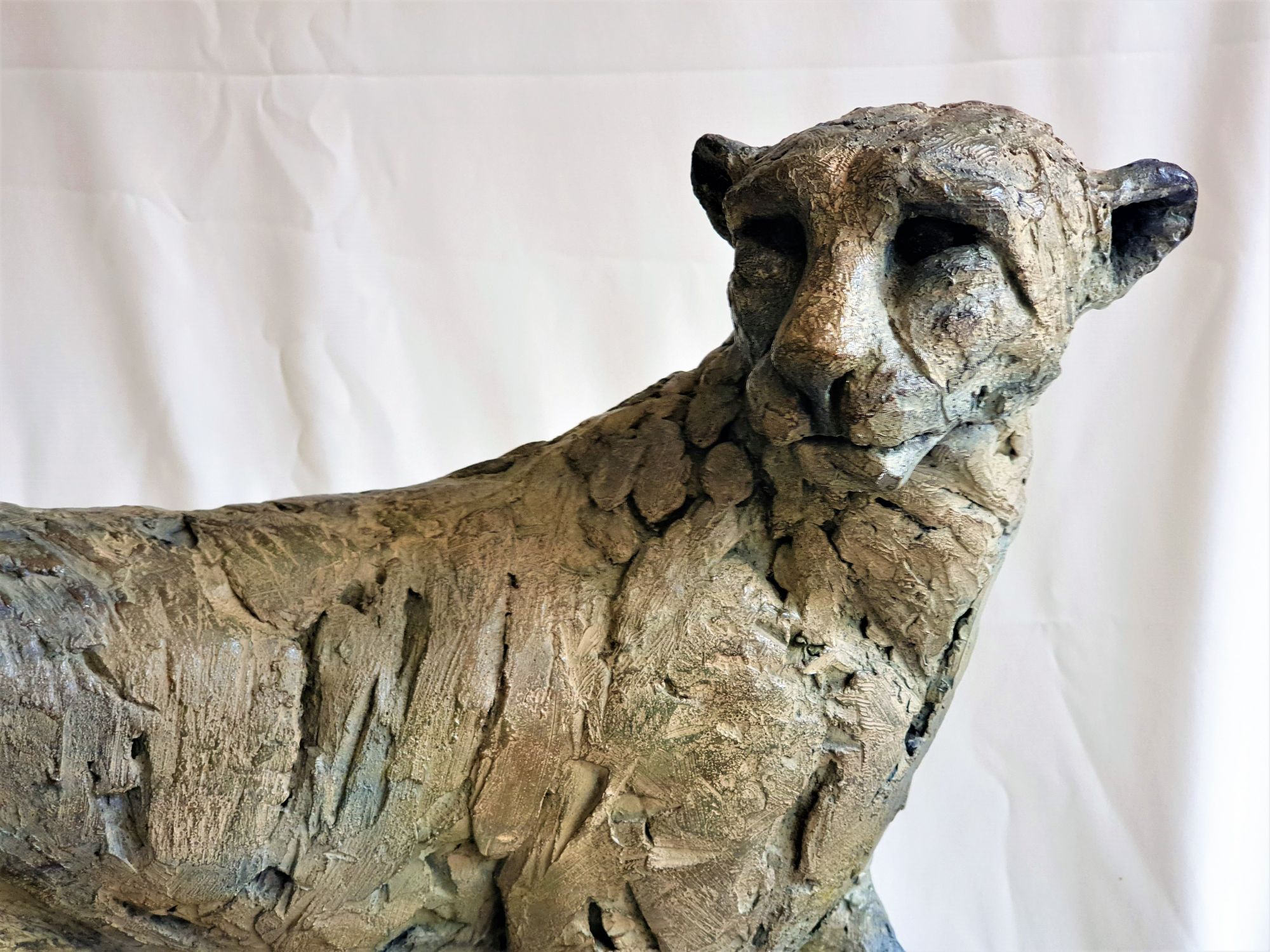 Bronze Cheetah Sculpture