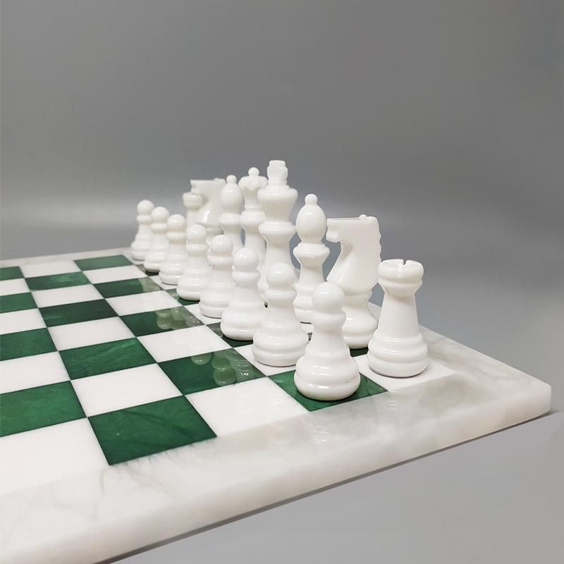 1970s Gorgeous Green and White Chess Set in Volterra Alabaster Handmade  Made in Italy