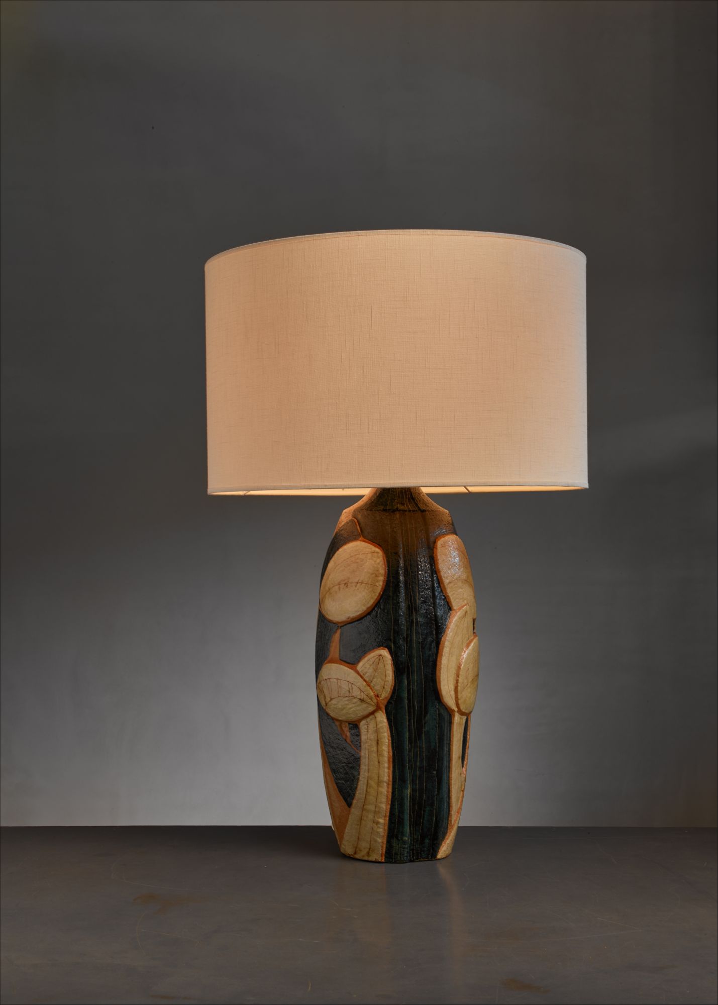 next large table lamps